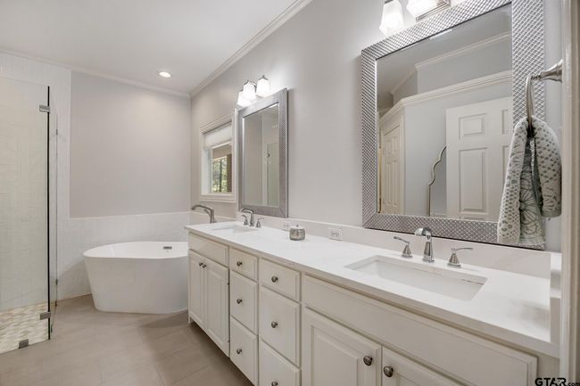 18076 Deer Trl, House other with 4 bedrooms, 5 bathrooms and null parking in Flint TX | Image 17