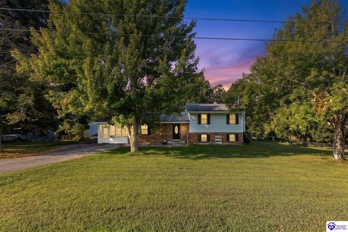1030 Shamrock St, Radcliff, KY, 40160-9539 | Card Image