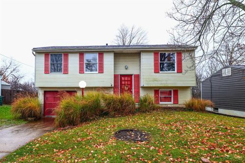 876 Laverty Ln, Anderson Twp, OH, 45230-3558 | Card Image