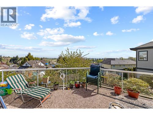 307 Rosehill Wynd, Delta, BC, V4M3L8 | Card Image