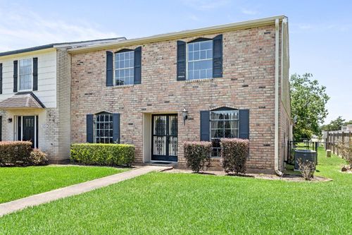 430 Georgetown St, Beaumont, TX, 77707-1815 | Card Image