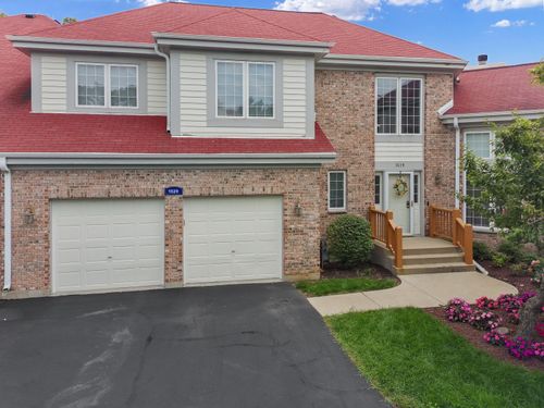 1529 Highland Dr, Lake Geneva, WI, 53147-4857 | Card Image