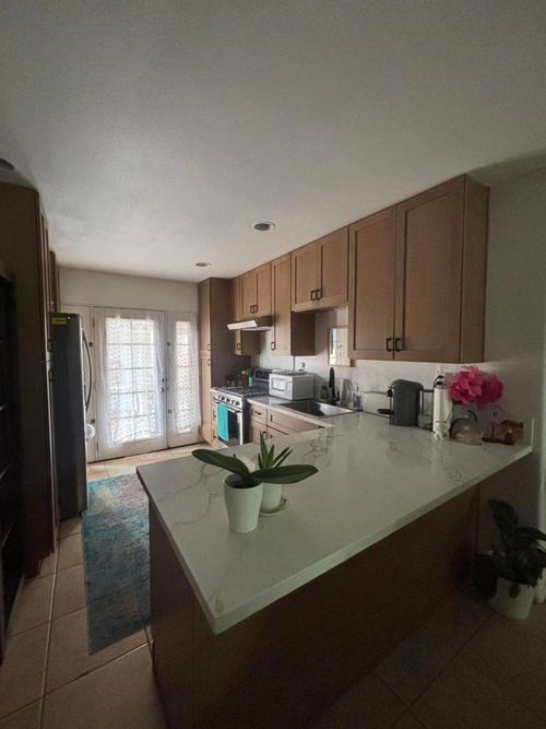 b-73202 Guadalupe Ave, Palm Desert, CA, 92260-2859 | Card Image