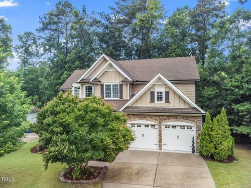 2512 Thurrock Dr, Apex, NC, 27539-8720 | Card Image