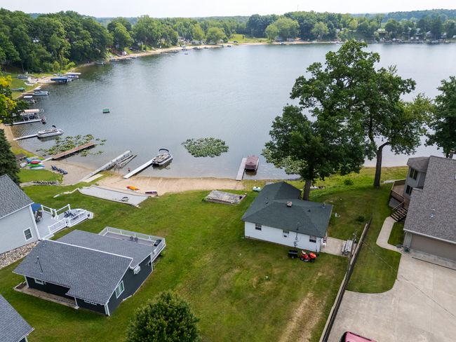 17295 Stevens Forest Lake St, House other with 2 bedrooms, 1 bathrooms and null parking in Cassopolis MI | Image 4