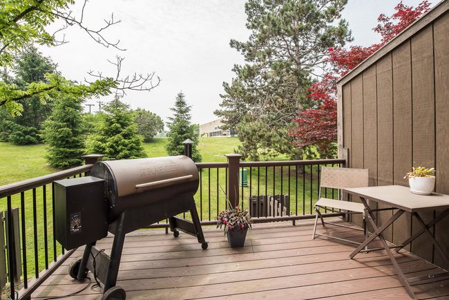 2503 Meade Ct, Condo with 2 bedrooms, 3 bathrooms and null parking in Ann Arbor MI | Image 7