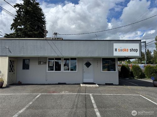 1831 Silverlake Road W, Everett, WA, 98208 | Card Image