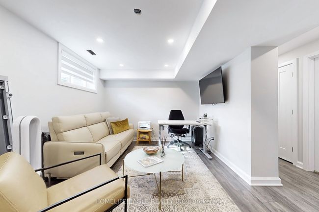 723 Victory Dr, House other with 3 bedrooms, 3 bathrooms and 2 parking in Pickering ON | Image 25