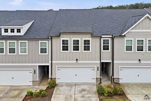 230 Point Place Dr, Loganville, GA, 30052-9803 | Card Image
