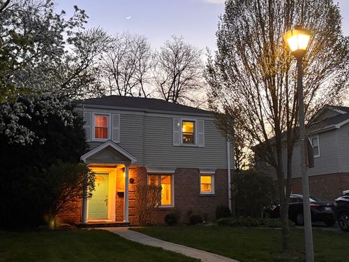 630 S Dryden Pl, Arlington Heights, IL, 60005-2762 | Card Image