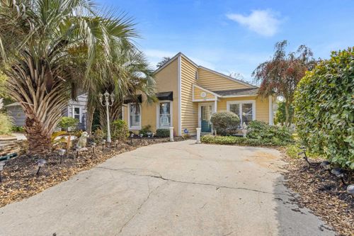 124 Dogwood Pl, North Myrtle Beach, SC, 29582-3075 | Card Image