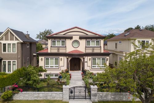 2507 W King Edward Ave, Vancouver, BC, V6L1T5 | Card Image