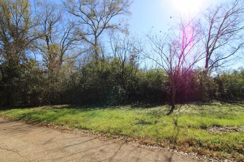 1520 Gay St, Longview, TX, 75602 | Card Image