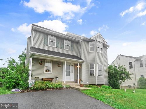 806 Elizabeth Ct, COLLEGEVILLE, PA, 19426-1761 | Card Image