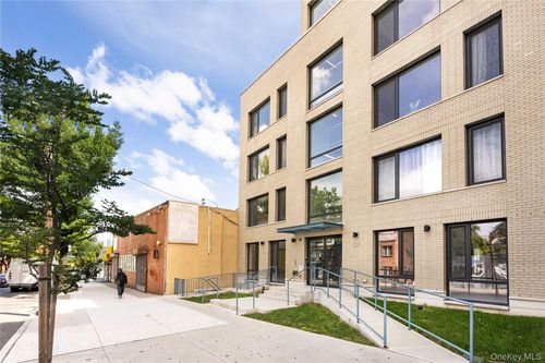2a-331 Ralph Avenue, New York, NY, 11233 | Card Image