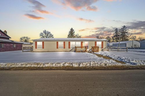 139 Myers Ave, Buckeye Lake, OH, 43008-7806 | Card Image