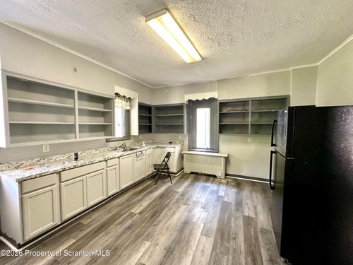 166 W Parker Street, Scranton, PA, 18508 | Card Image