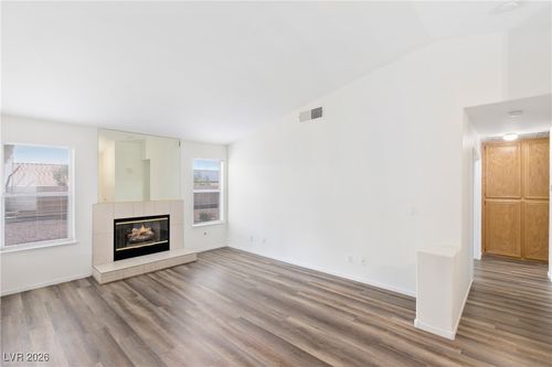 0-2718 Briarcliff Ave, Henderson, NV, 89074-1251 | Card Image