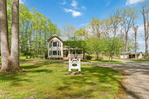 175 Black Wood Ln, London, KY, 40741-8665 | Card Image