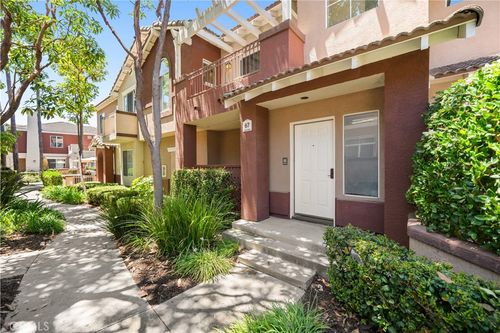 67 Santa Barbara Ct, Lake Forest, CA, 92610-2410 | Card Image