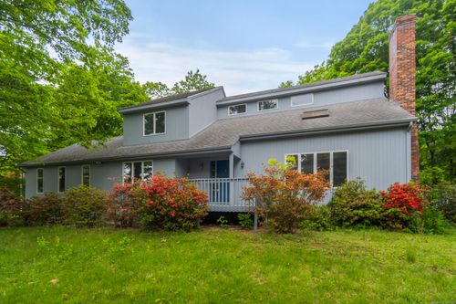 2 Meadowview Ln, Norwich, CT, 06360-1522 | Card Image