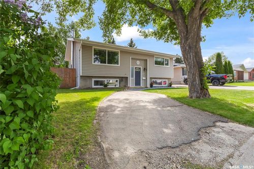 1171 Cook Dr, Prince Albert, SK, S6V2R7 | Card Image