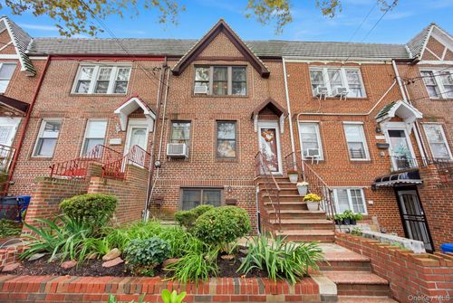 1600 E 34th Street, New York, NY, 11234 | Card Image