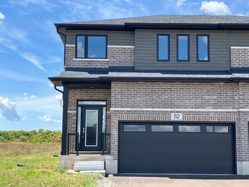 82 Cayley St, Norwich, ON, N0J1P0 | Card Image