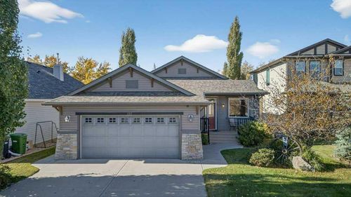 132 Hillcrest Blvd, Strathmore, AB, T1P0A3 | Card Image