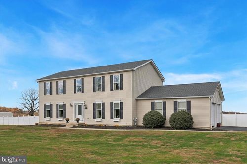 32 Somerset Dr, NOTTINGHAM, PA, 19362-9703 | Card Image