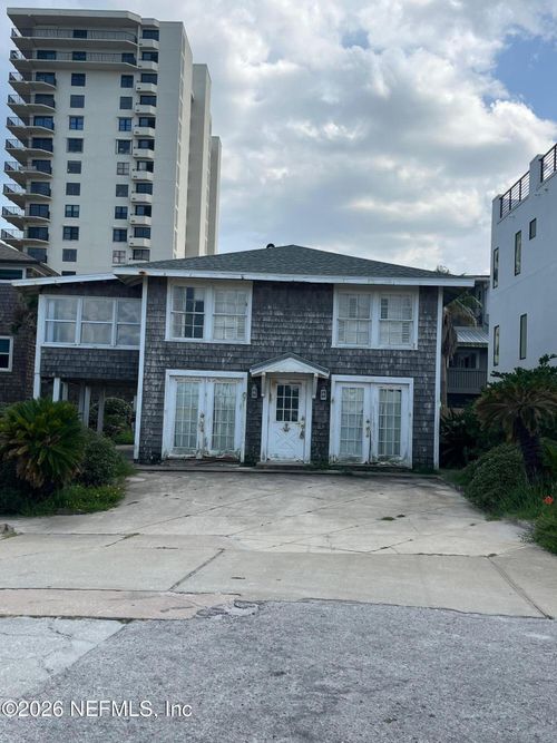22 20th Ave N, Jacksonville Beach, FL, 32250-7453 | Card Image