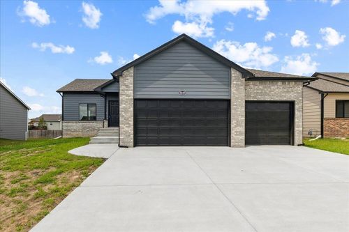 5849 N Newport St, Wichita, KS, 67219 | Card Image