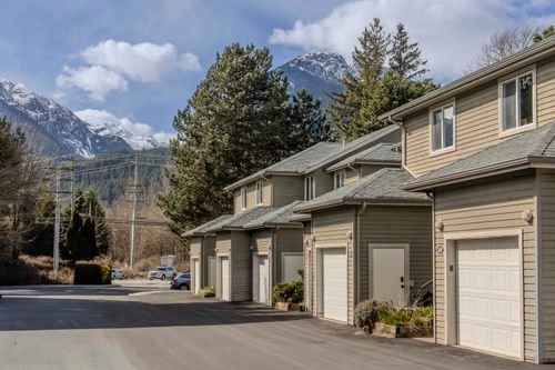 38-40200 Government Road, Squamish, BC, V8B0G6 | Card Image