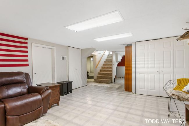 32-web-or-mls-251-w-21st-st | Image 28
