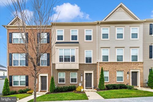 711 Weald Way, CLARKSBURG, MD, 20871-9510 | Card Image