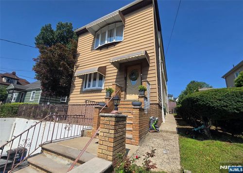 167 Columbia St, Wood Ridge, NJ, 07075-1711 | Card Image