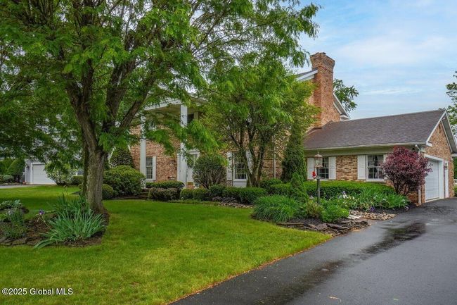 3077 New Williamsburg Dr, House other with 4 bedrooms, 4 bathrooms and 6 parking in Schenectady NY | Image 61