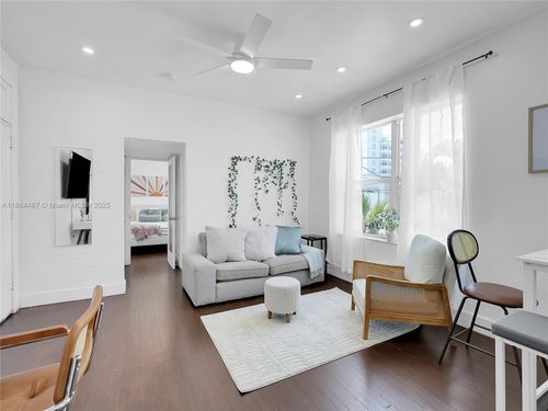 apt-25-1618 Michigan Ave, Miami Beach, FL, 33139-2536 | Card Image