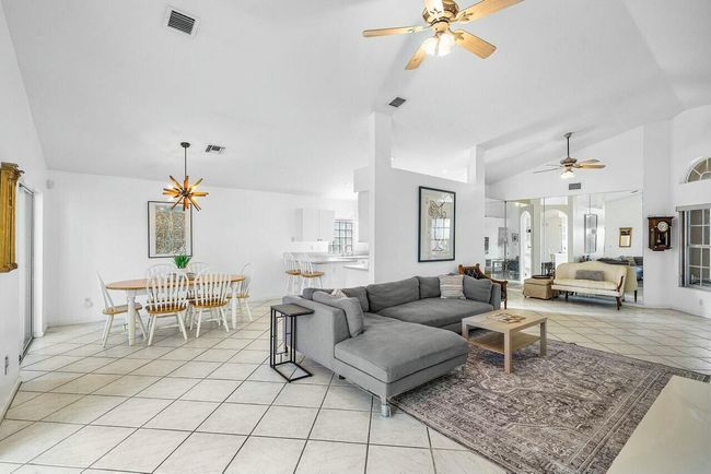 1643 Oak Berry Cir, House other with 3 bedrooms, 2 bathrooms and null parking in Wellington FL | Image 8