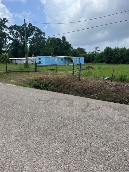 14046 Tommy Smith Road, Conroe, TX, 77306 | Card Image