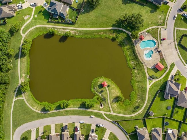 2099 Positano Loop, House other with 3 bedrooms, 2 bathrooms and 2 parking in Bryan TX | Image 39