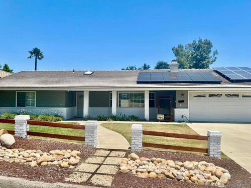 23434 Everett Pl, Ramona, CA, 92065-4211 | Card Image