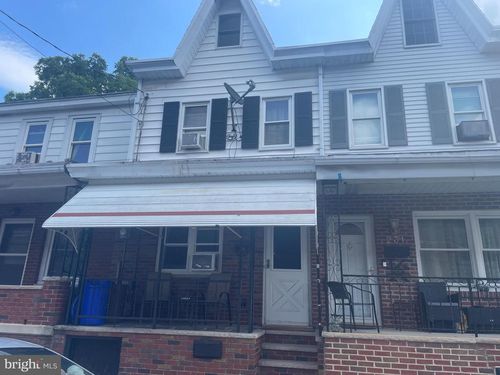 229 S Nichols St, SAINT CLAIR, PA, 17970-1346 | Card Image