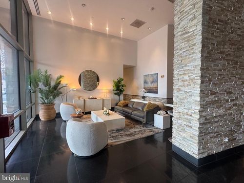 apt-602-105 Christina Landing Dr, WILMINGTON, DE, 19801-5263 | Card Image