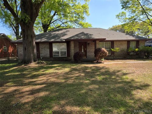 744 Ledyard Pl, Montgomery, AL, 36109-2520 | Card Image