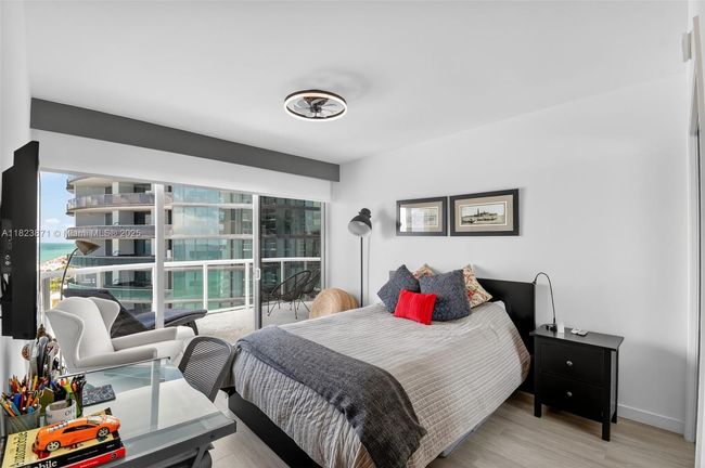 APT-1401 - 18671 Collins Ave, Condo with 3 bedrooms, 4 bathrooms and null parking in Sunny Isles Beach FL | Image 22