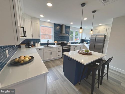 3244 Chesterfield Rd, PHILADELPHIA, PA, 19114-1524 | Card Image