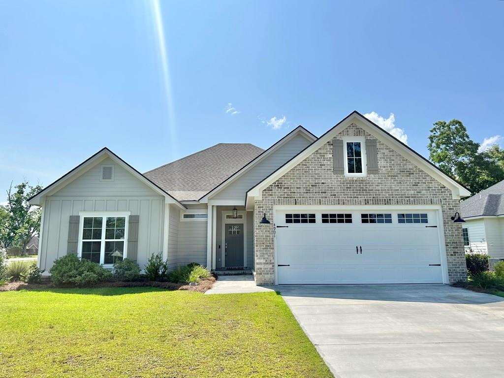 Hatfield Cir, Hahira, GA 31632