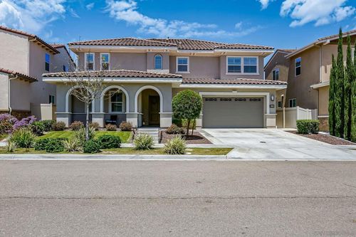 1878 El Paseo Ave, Chula Vista, CA, 91913-3521 | Card Image