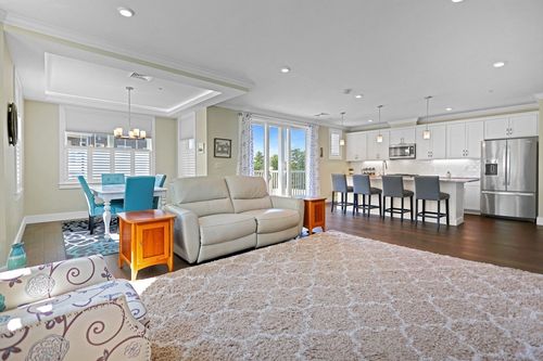 107-5 Longview Dr, Atkinson, NH, 03811 | Card Image